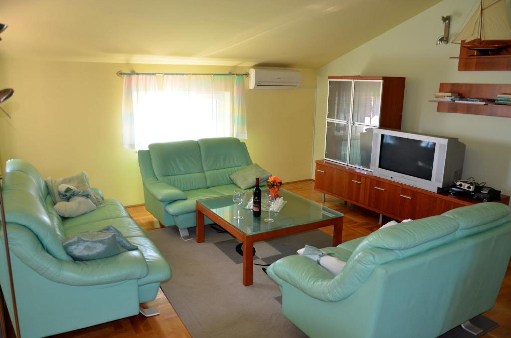 House Maric Apartment Пореч Стая снимка
