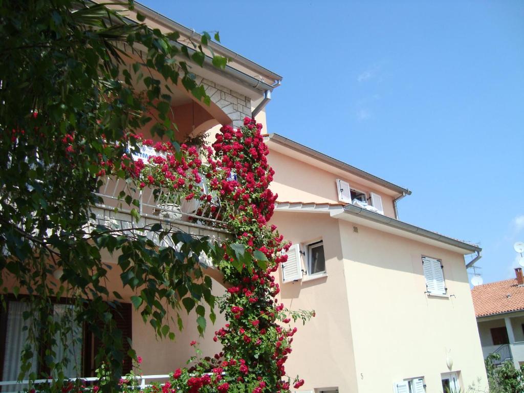 House Maric Apartment Пореч Екстериор снимка